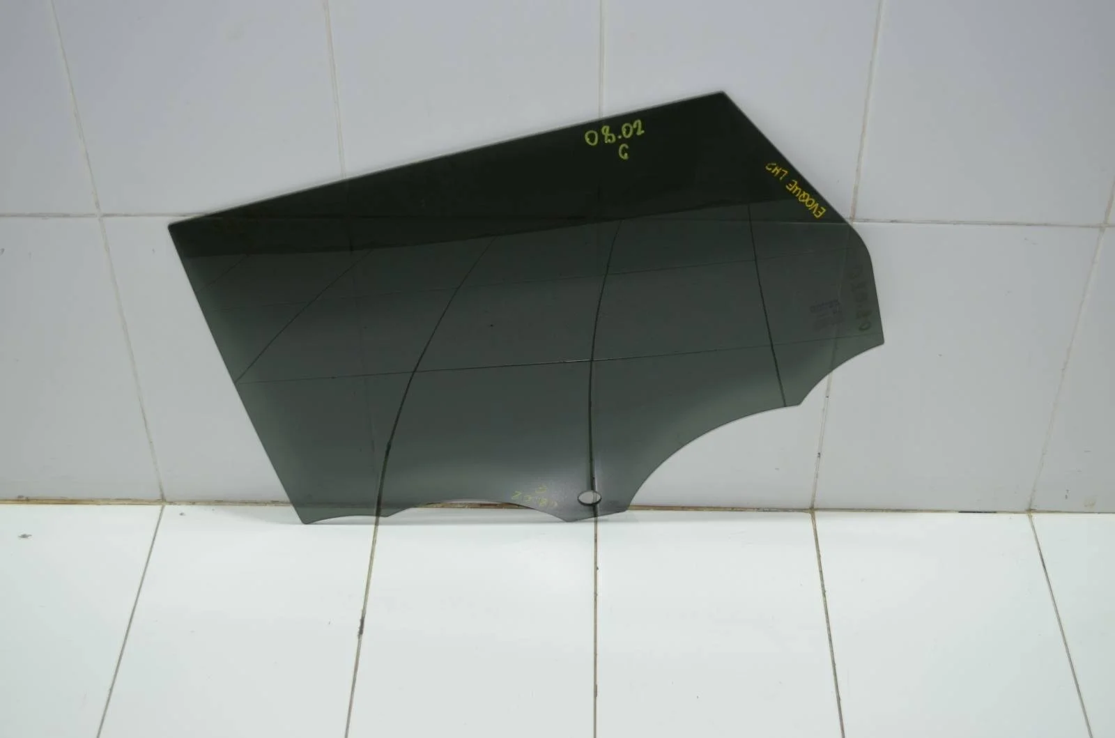 Стекло двери Land Rover RANGE ROVER EVOQUE 2011-2018 LR026713 L538, заднее левое