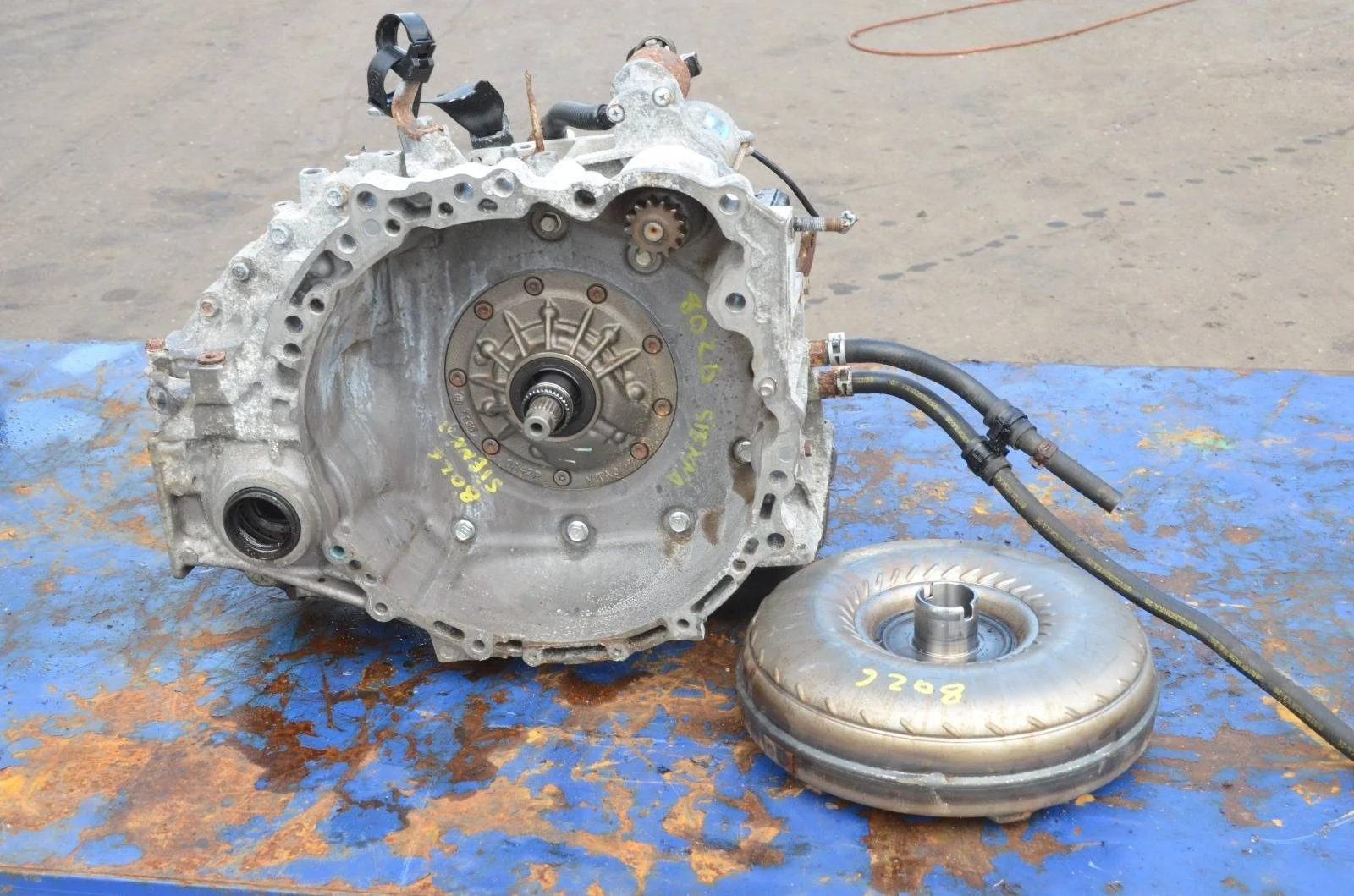 АКПП с гидротрансформатором Toyota Sienna 2014 3050008050 3 3.5L 2GRFE