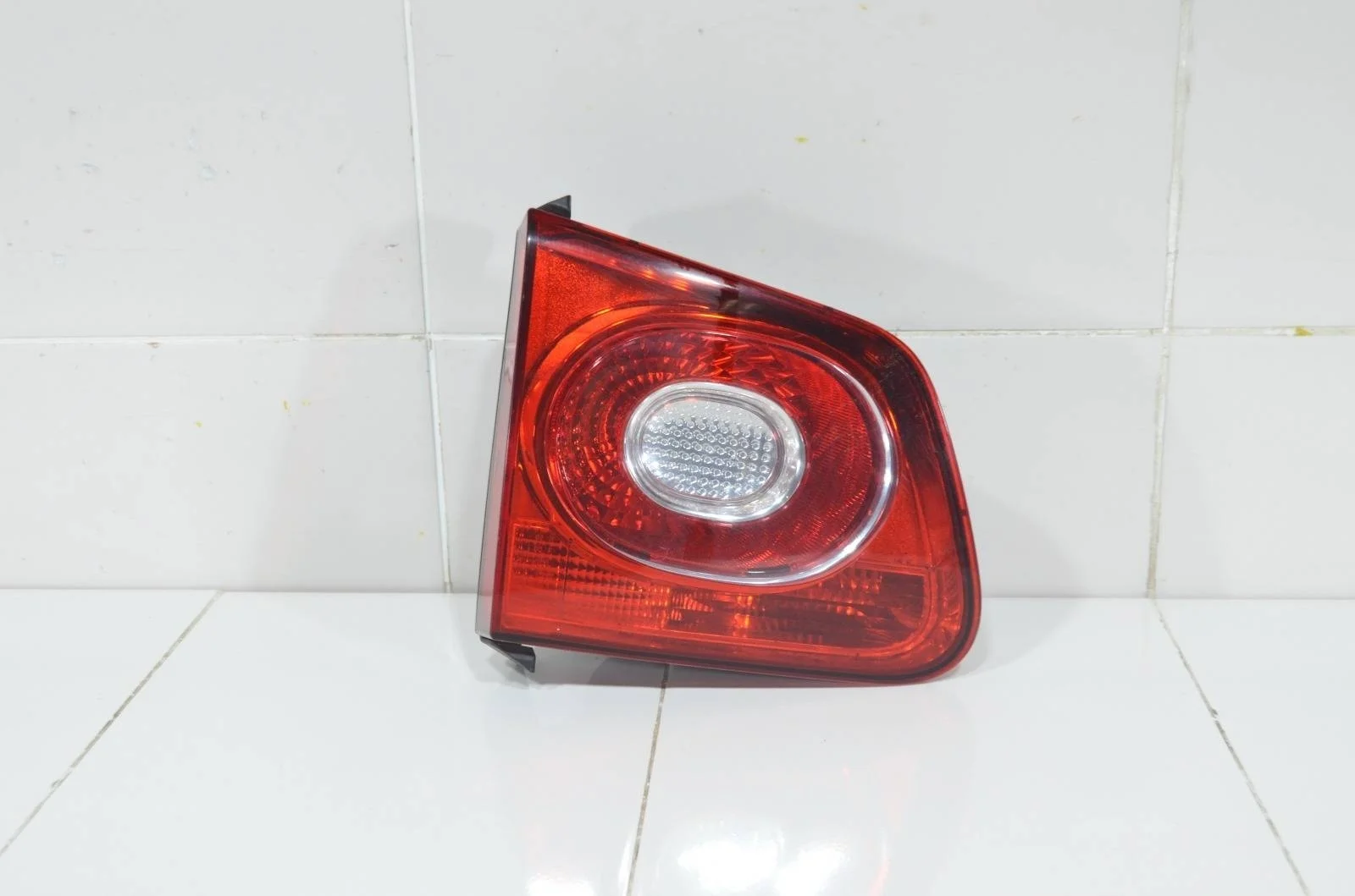 Фонарь VOLKSWAGEN TIGUAN 2006+ 5N0945093C 1, левый