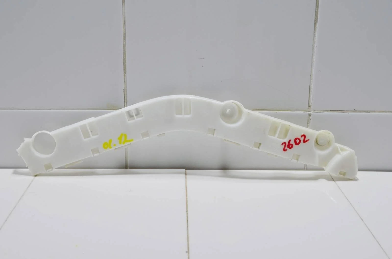 Кронштейн бампера MAZDA CX-9 TD11502J1C TB, задний левый