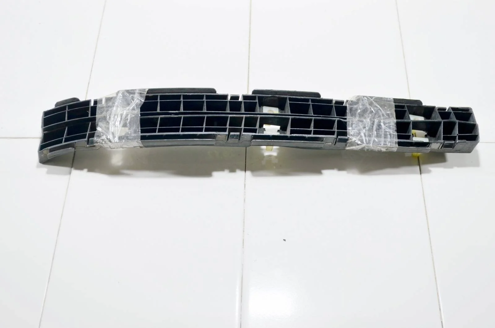 Кронштейн бампера HYUNDAI SANTA FE 865152B000 CM, задний