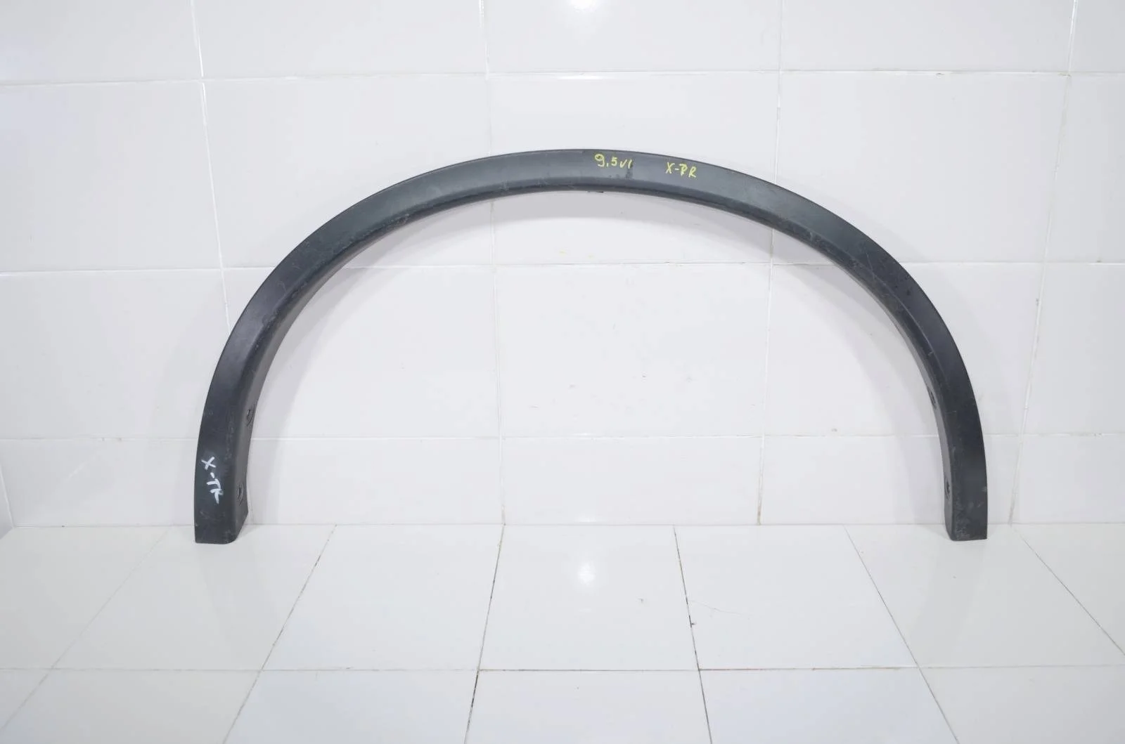 Расширитель крыла NISSAN X-TRAIL 2013+ 638604CE1A T32, передний правый
