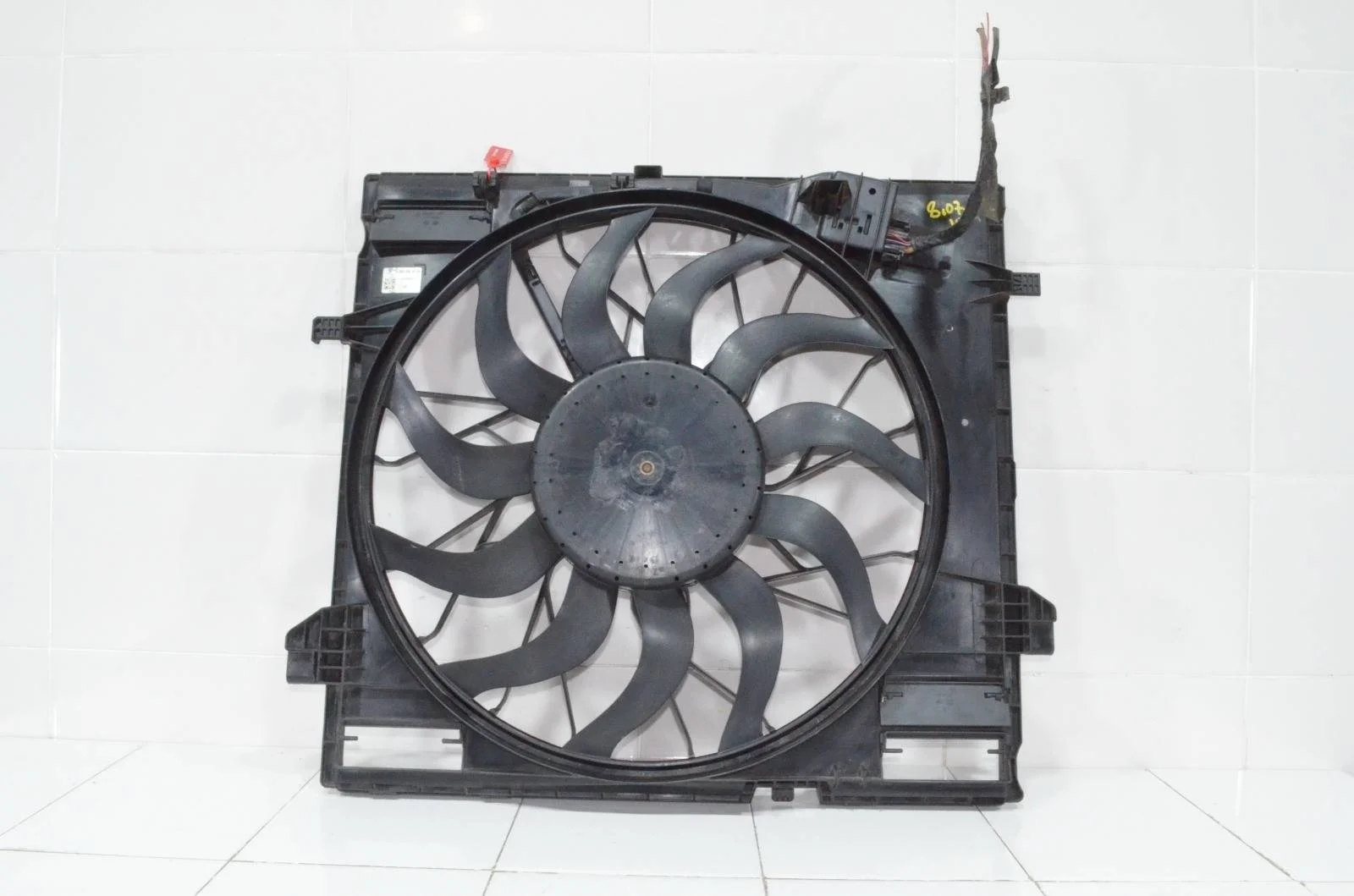 Диффузор в сборе MERCEDES-BENZ GLE-class 2015-2019 A0999064000 C292