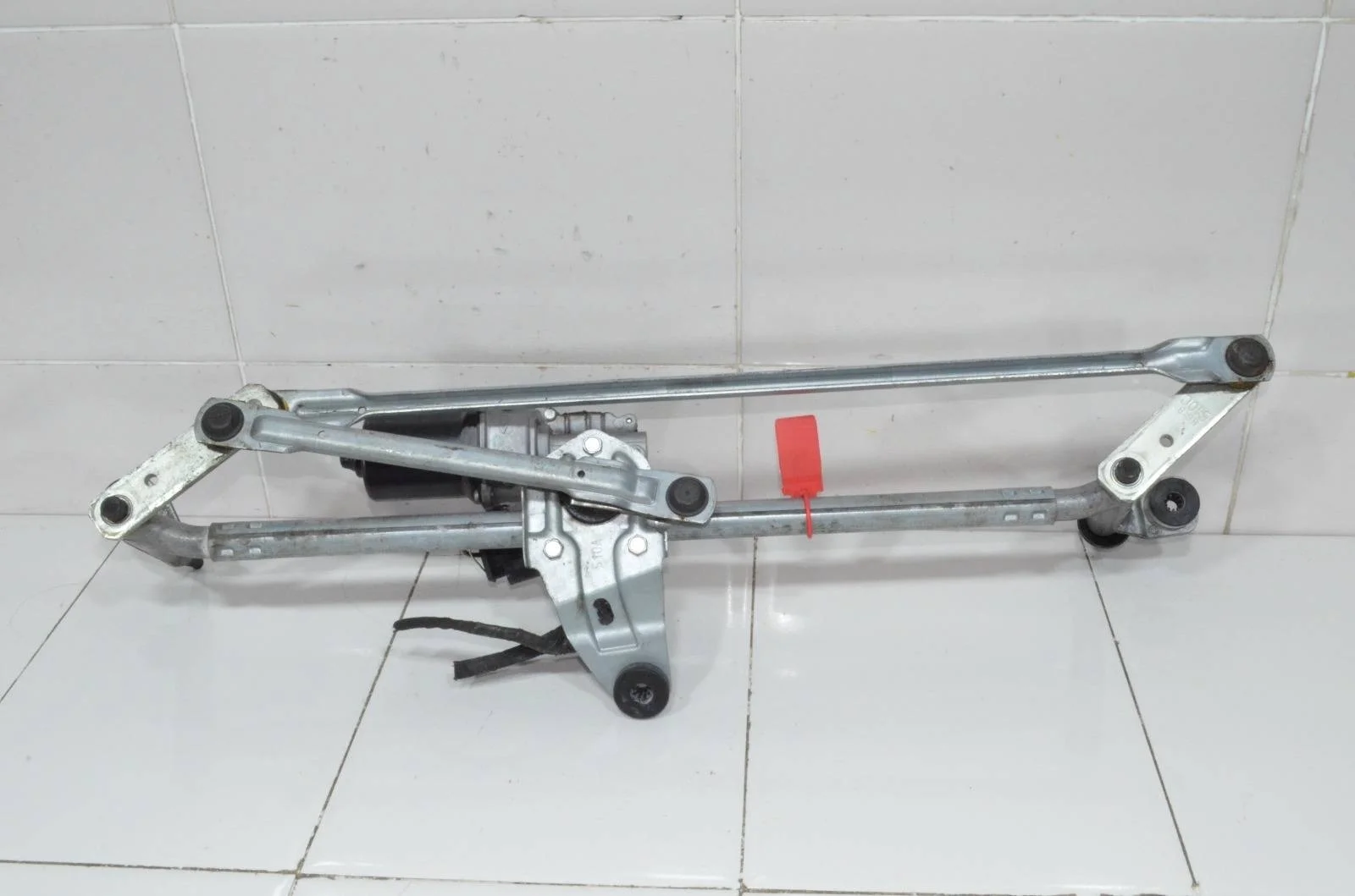 Трапеция стеклоочистителя VOLKSWAGEN TIGUAN 2016+ 5NB955023 2