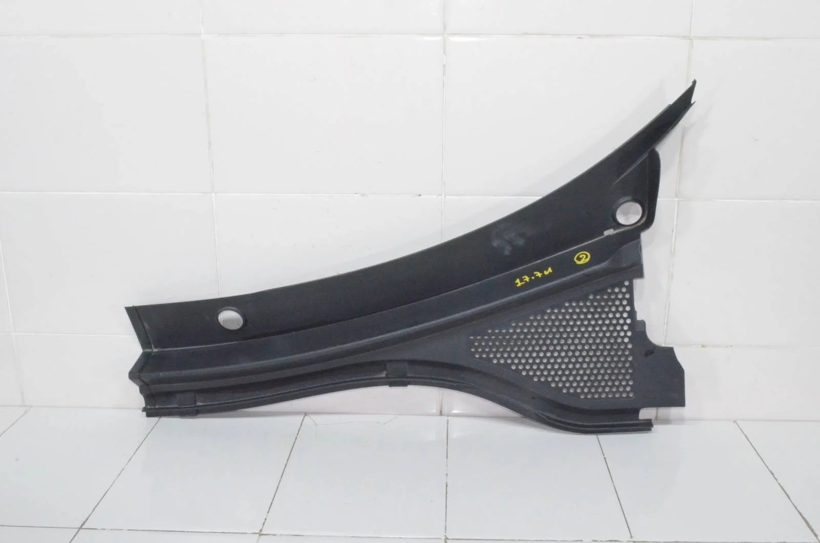 Жабо решетка VOLKSWAGEN TIGUAN 2016+ 5NB819403D AD1, левое