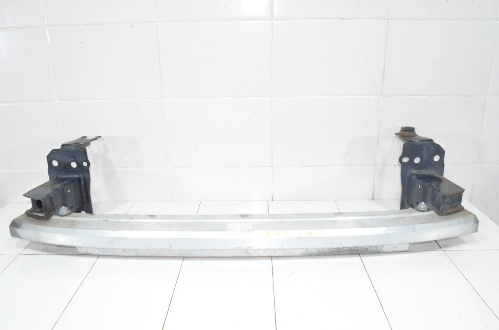 Усилитель бампера AUDI Q7 2012 4L0807113A 4L, передний