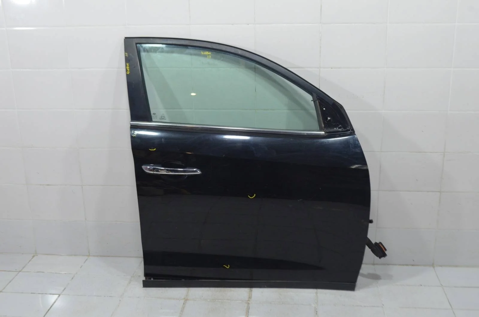 Дверь Hyundai Tucson 2015+ 76004D3001 TL, передняя правая