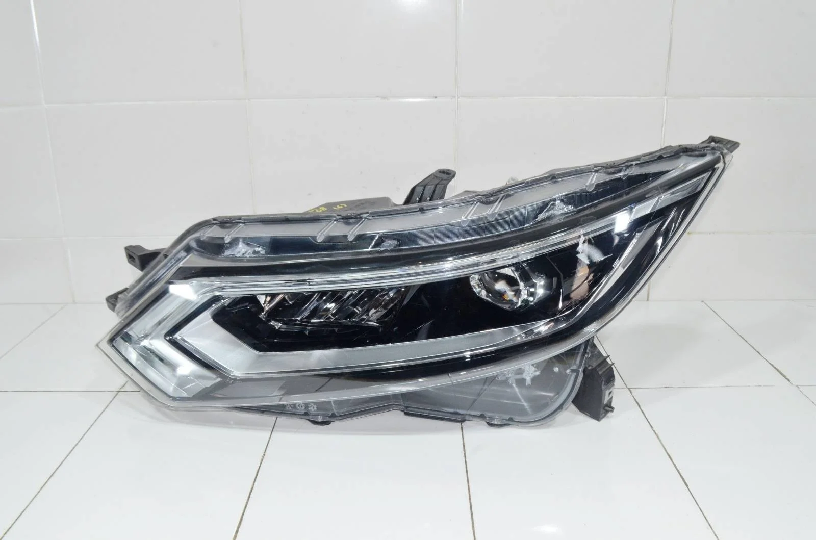 Фара NISSAN QASHQAI 2017+ 26060HV05B J11, передняя левая