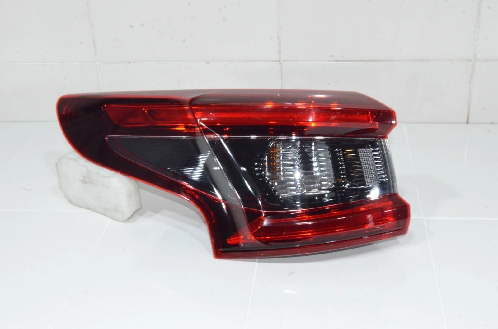 Фонарь NISSAN QASHQAI 2017+ 26555HV00A J11, задний левый