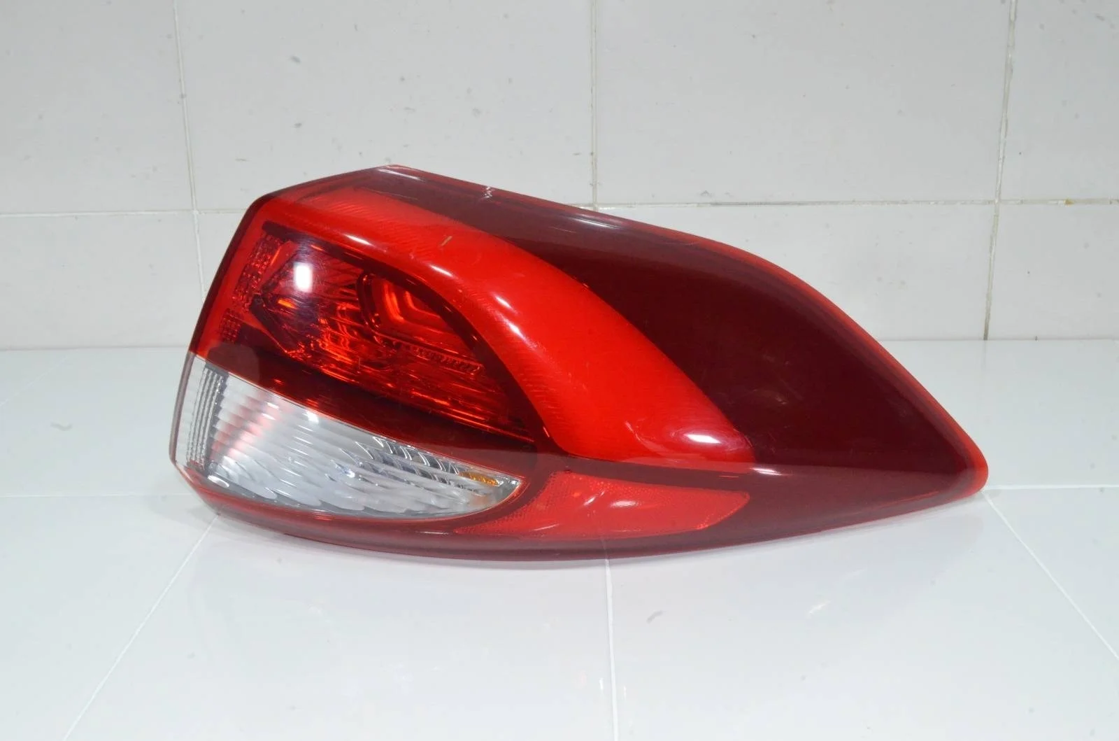 Фонарь Hyundai Tucson 2015+ 92402D7100 TL, задний правый