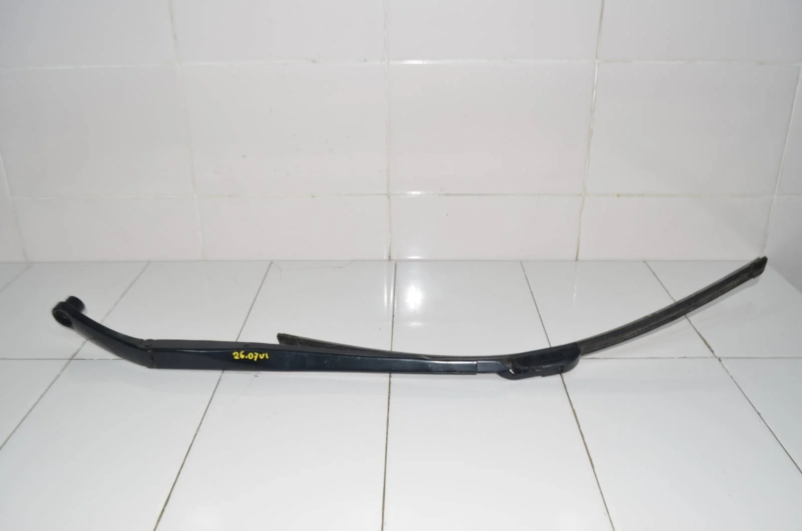 Поводок стеклоочистителя HYUNDAI SANTA FE 2018+ 98311S1000 TM, передний левый