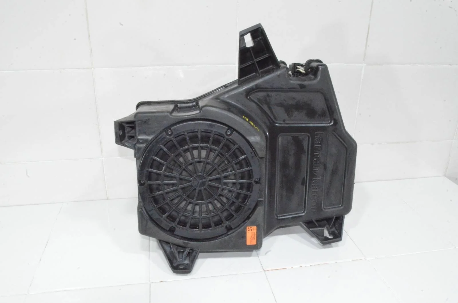 Сабвуфер MERCEDES-BENZ GL-Class 2012+ A1668202802 X166