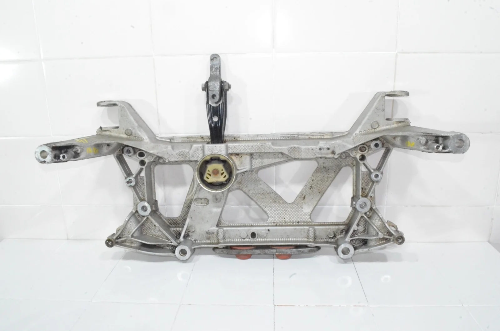 Подрамник передний Audi A3 2018 5Q0199369G 8V