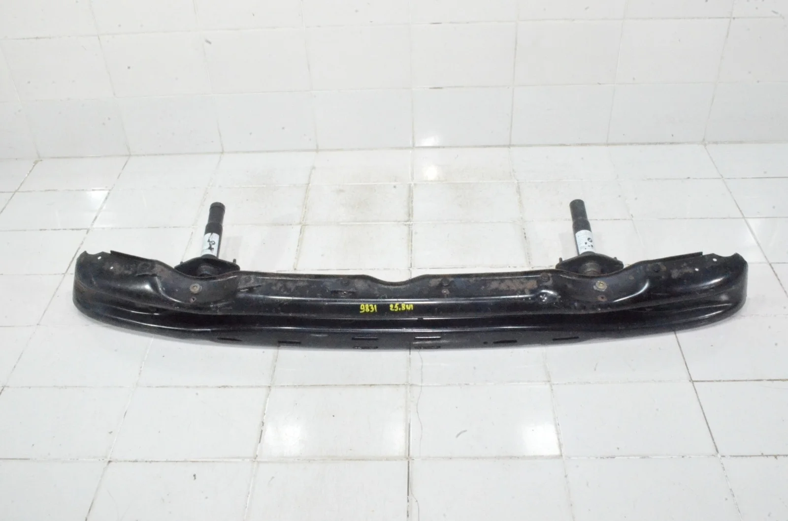 Усилитель бампера BMW X5 1999-2006 51128250416 E53, задний