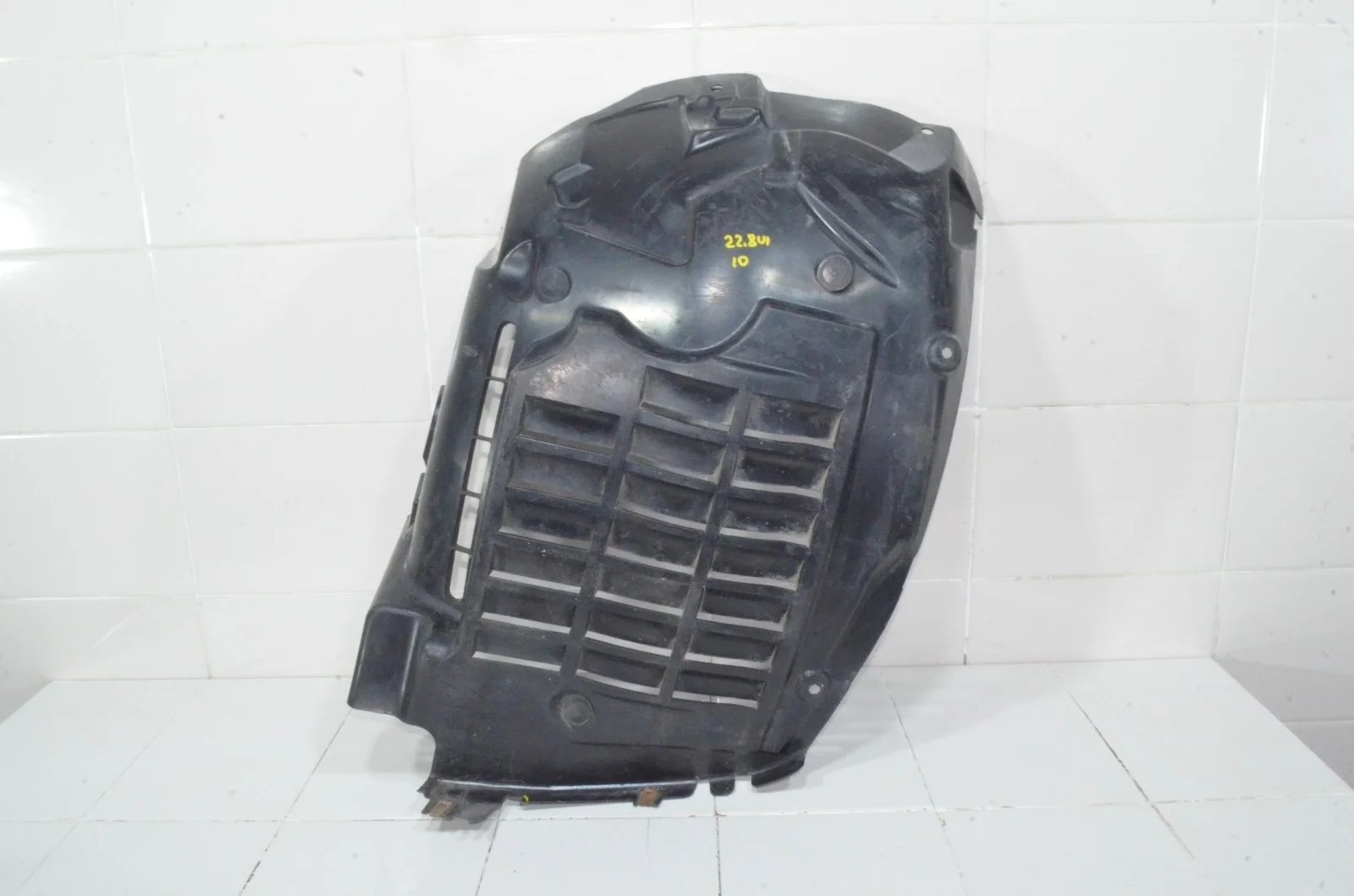 Подкрылок Land Rover RANGE ROVER 2012+ LR033071 L405, передний левый