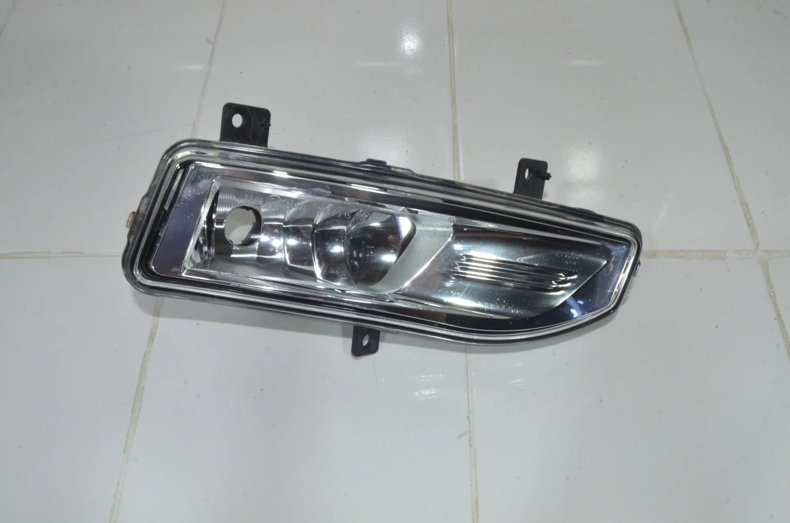 ПТФ NISSAN X-TRAIL 2018 261508995A T32, передний правый