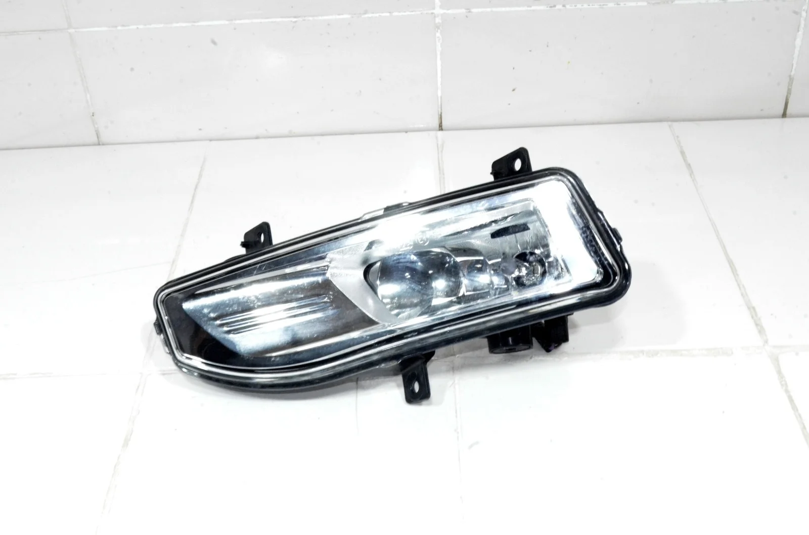 ПТФ NISSAN X-TRAIL 2018 261508995A T32, передний правый