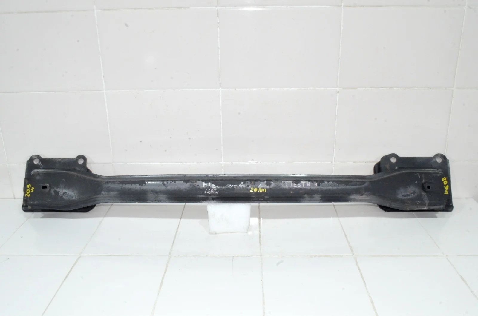 Усилитель бампера FORD FIESTA 2008+ 1564731 CB1, задний