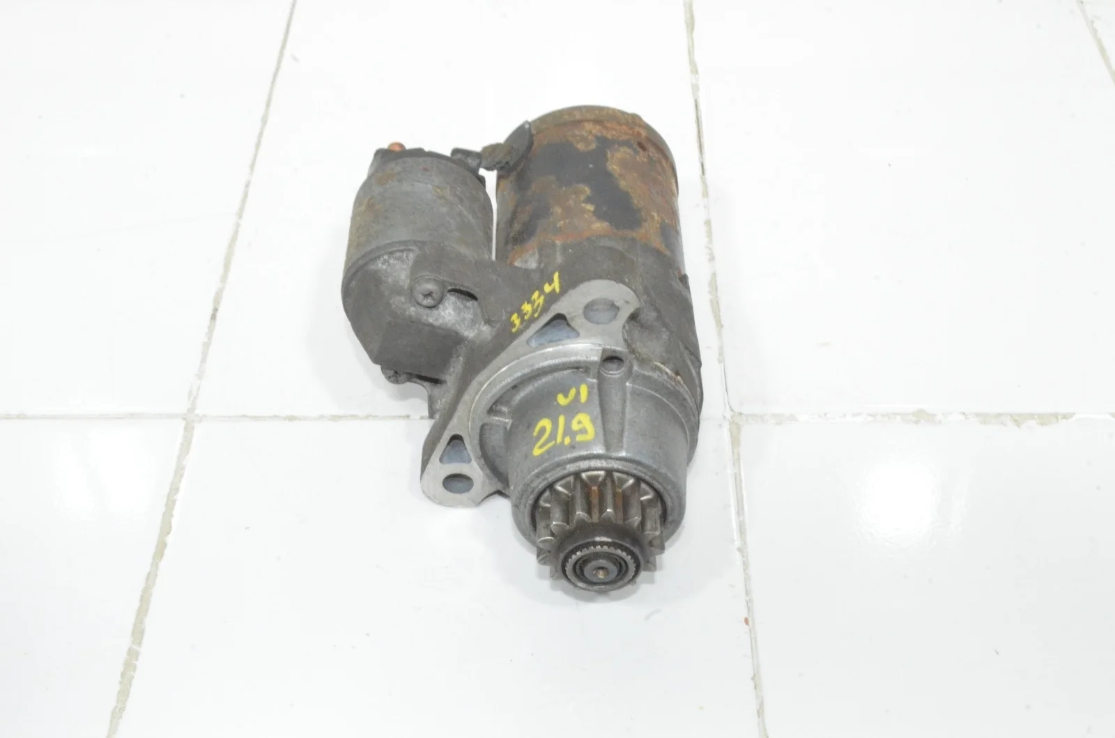 Стартер NISSAN PATHFINDER 2014 23300JA12A R52 3.5 VQ35DE