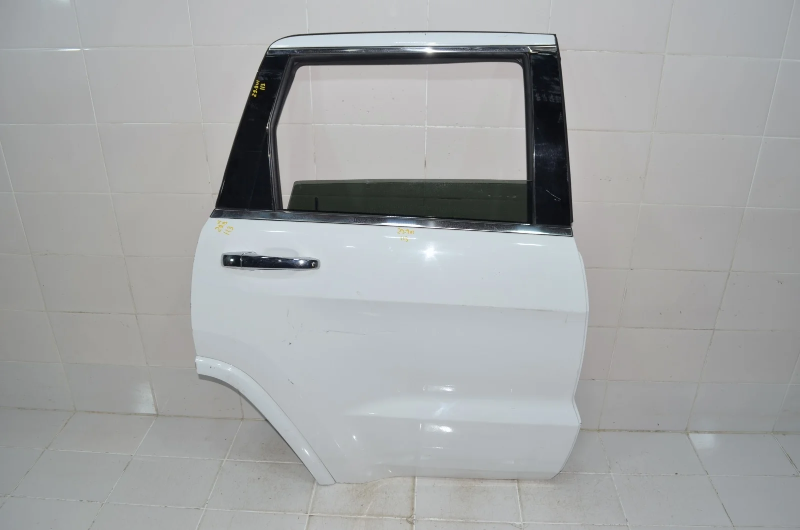 Дверь Jeep GRAND CHEROKEE 2010+ 55113634AO WK2, задняя правая