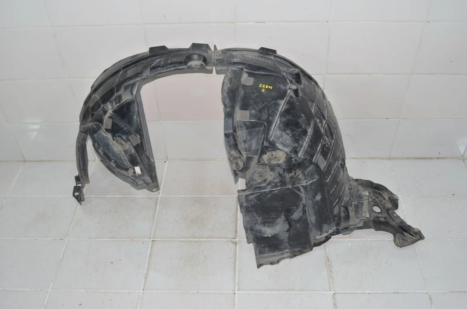 Подкрылок NISSAN X-TRAIL 2013+ 638434CB0A T32, передний левый