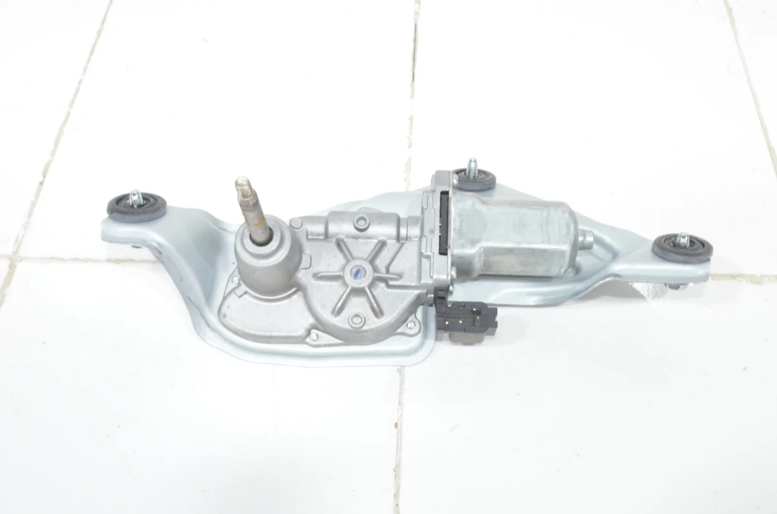 Мотор стеклоочистителя Hyundai Tucson 2015+ 98700D3000 TL, задний