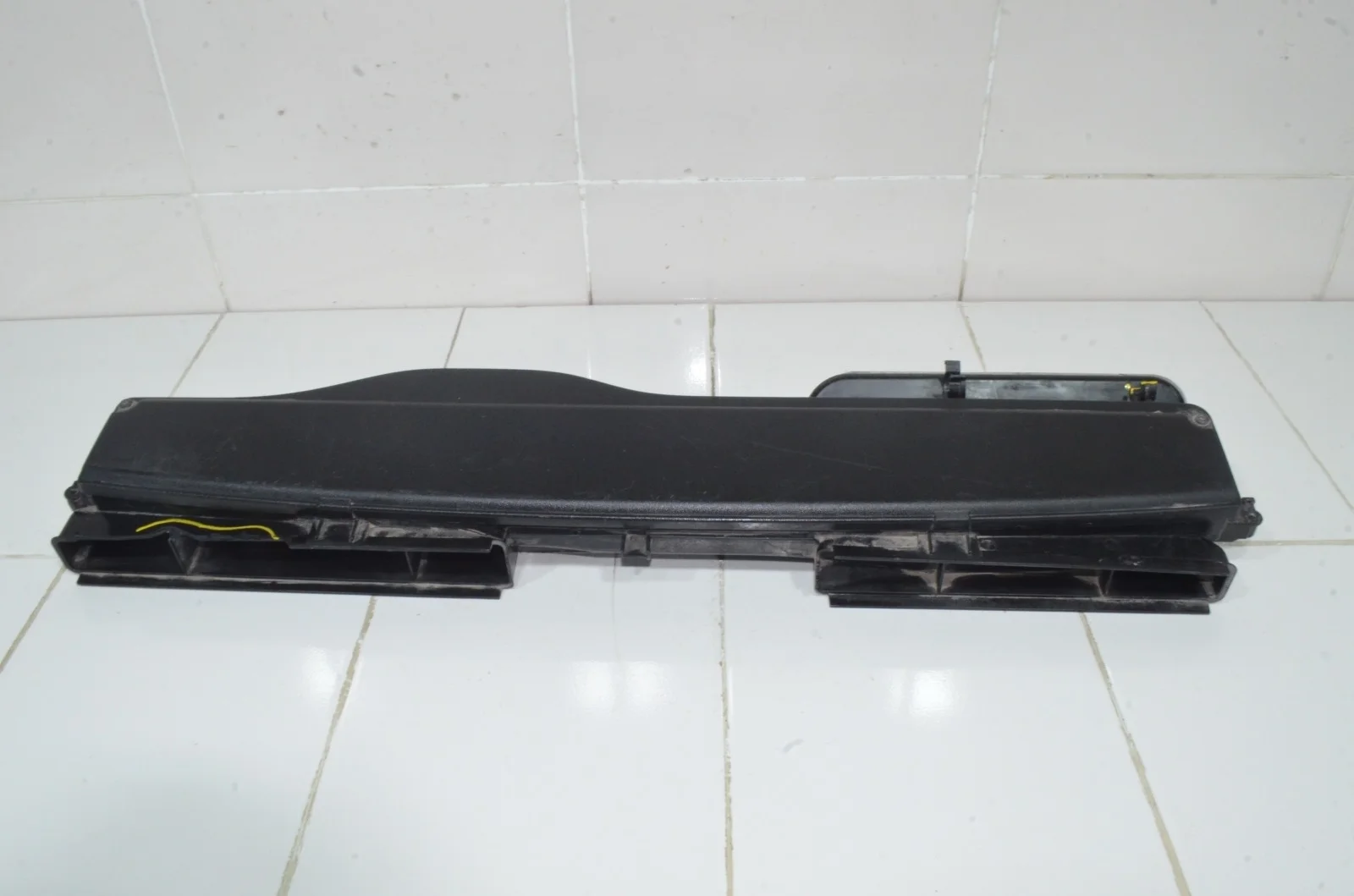 Воздухозаборник VOLKSWAGEN TIGUAN 2016+ 5Q0129254B AD1