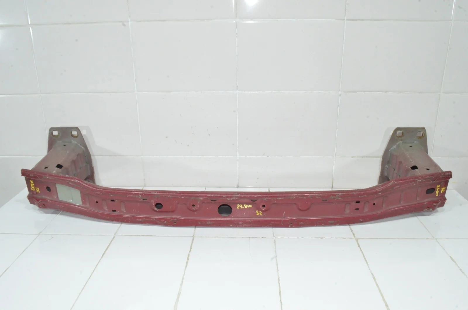 Усилитель бампера LAND ROVER DISCOVERY SPORT 2015+ LR059013 L550, передний