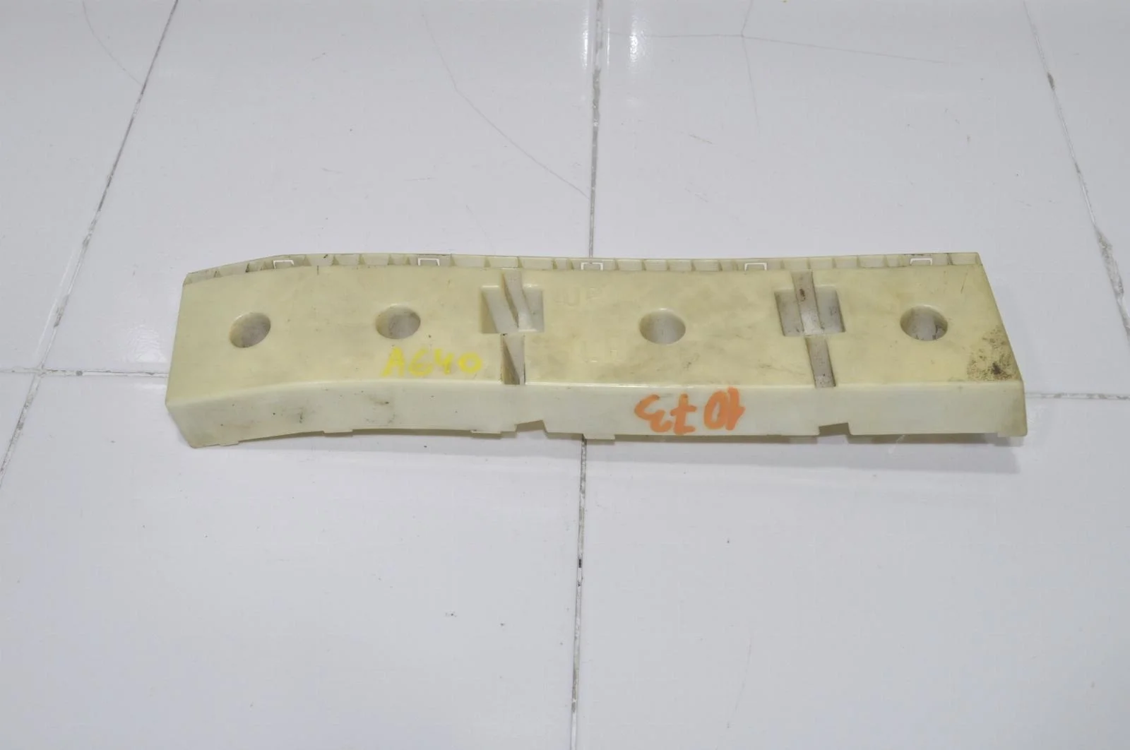 Кронштейн бампера Infiniti FX35 2008+ 852271CA0A S51, задний левый