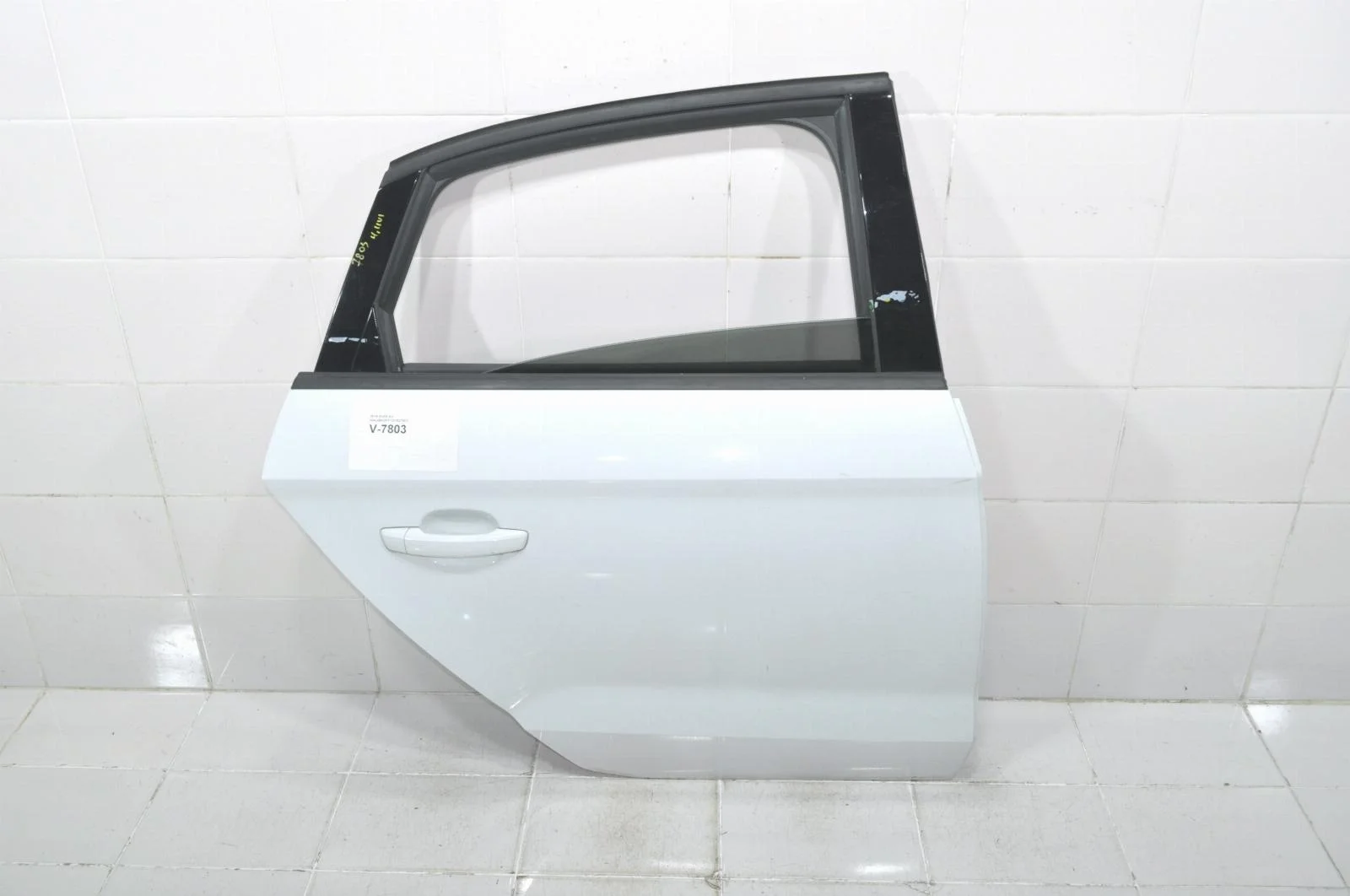Дверь AUDI A3 2016 8V5833052A 8V СЕДАН, задняя правая