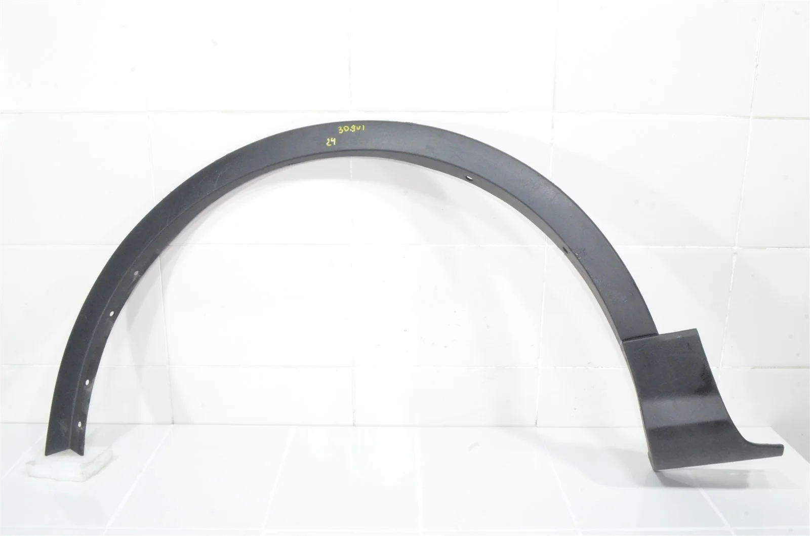 Расширитель крыла Ford Kuga 2012+ 1818215 CBS, передний левый