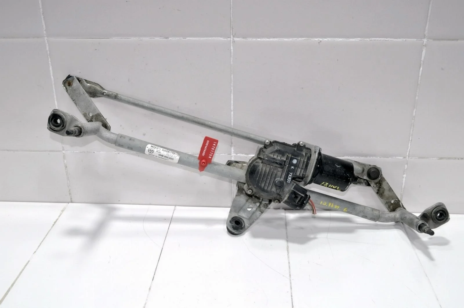 Трапеция стеклоочистителя VOLKSWAGEN TIGUAN 2016+ 5NB955023 AD1