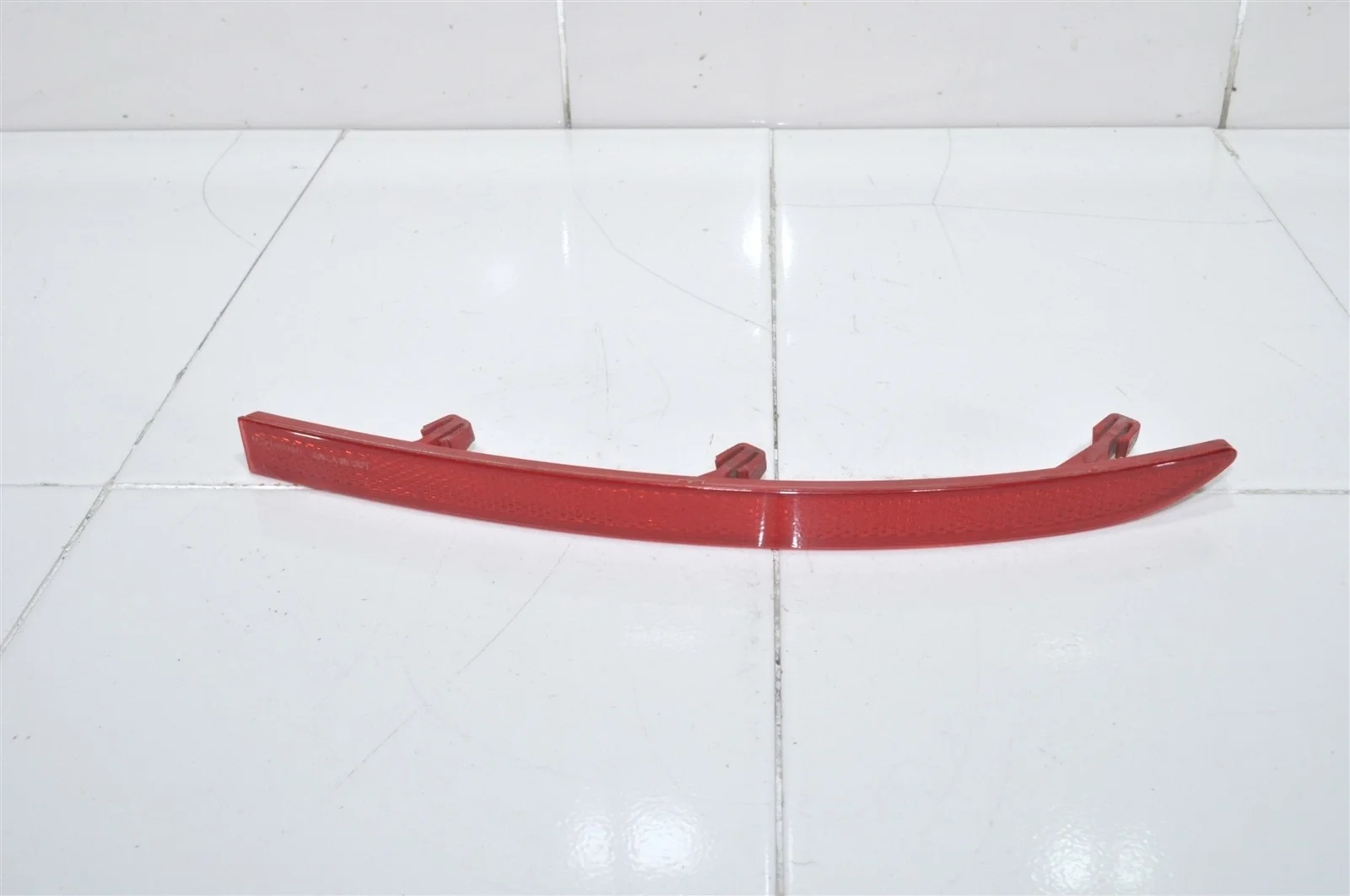 Отражатель VOLKSWAGEN TIGUAN 2006+ 5N0945106 1, задний правый