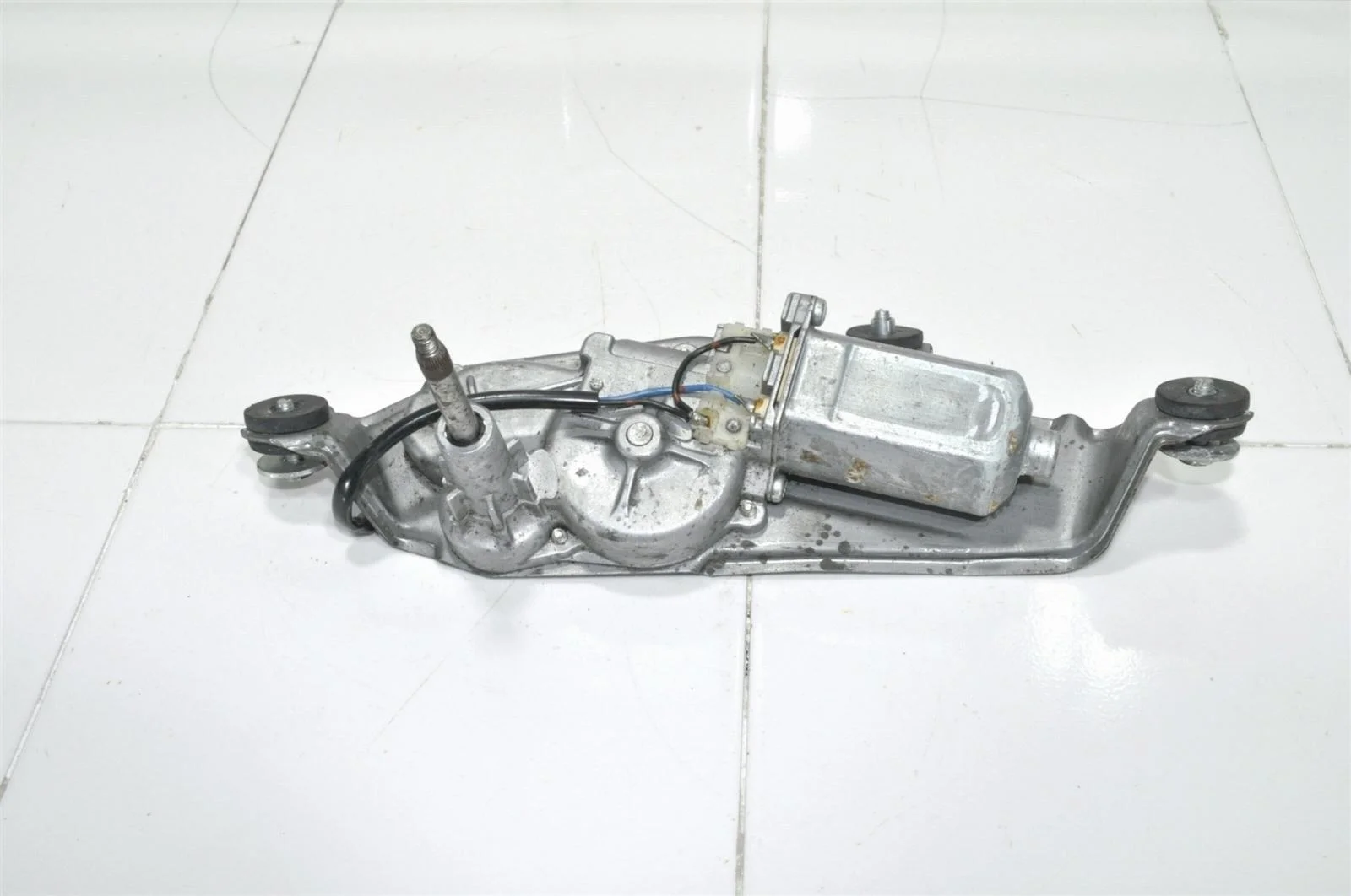 Мотор стеклоочистителя MAZDA CX-7 2006+ EG2167450C ER, задний