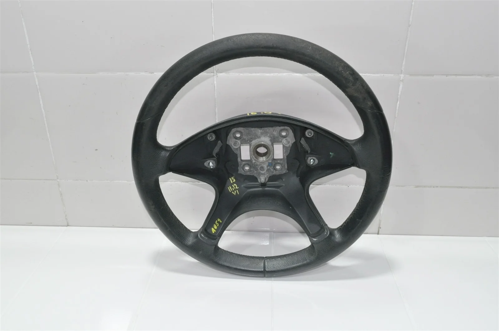 Руль MERCEDES-BENZ C-Class 2007-2014 A20446003039E84 W204