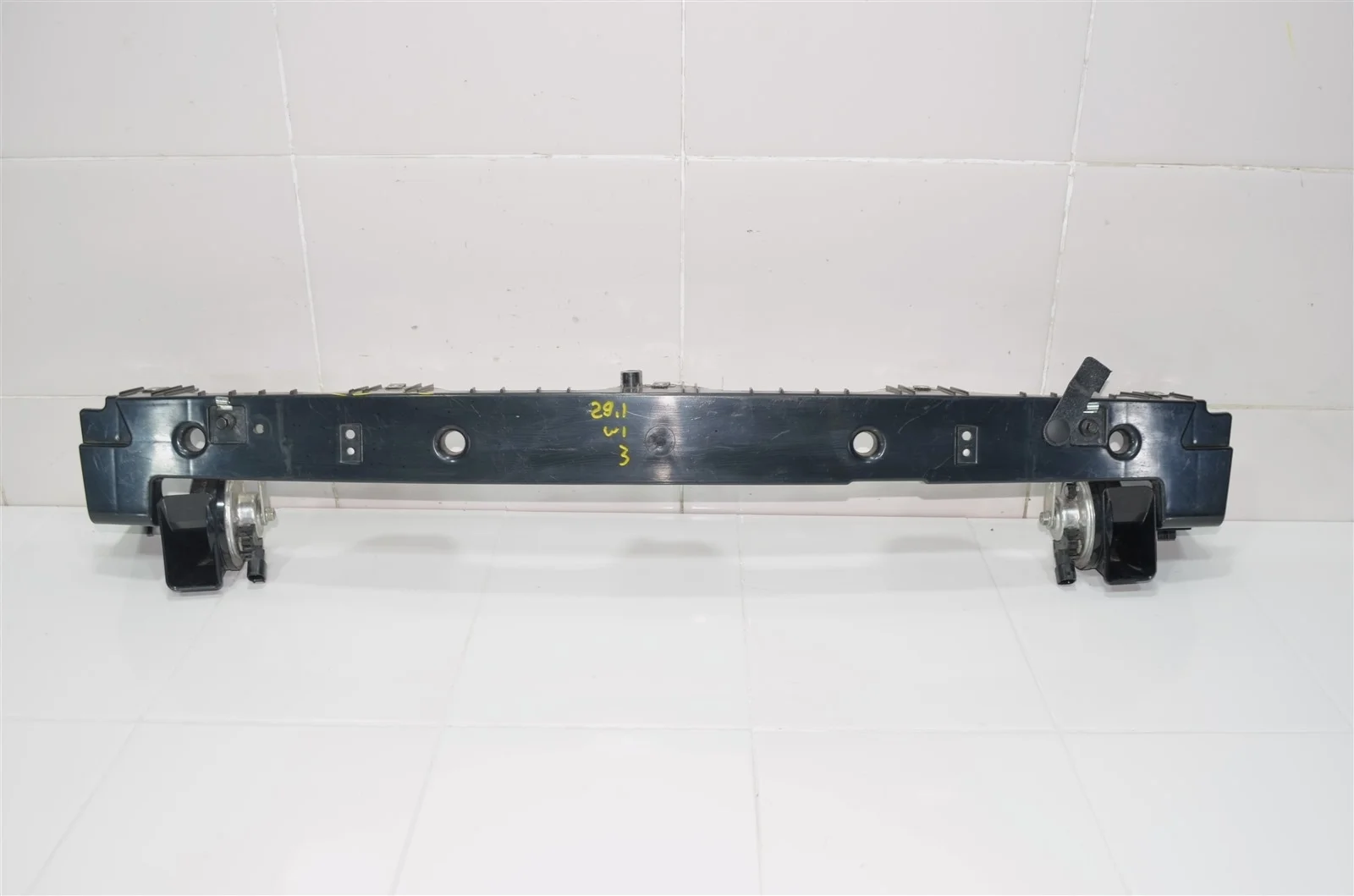 Кронштейн бампера FORD KUGA 2016+ 2256096 CBS, передний