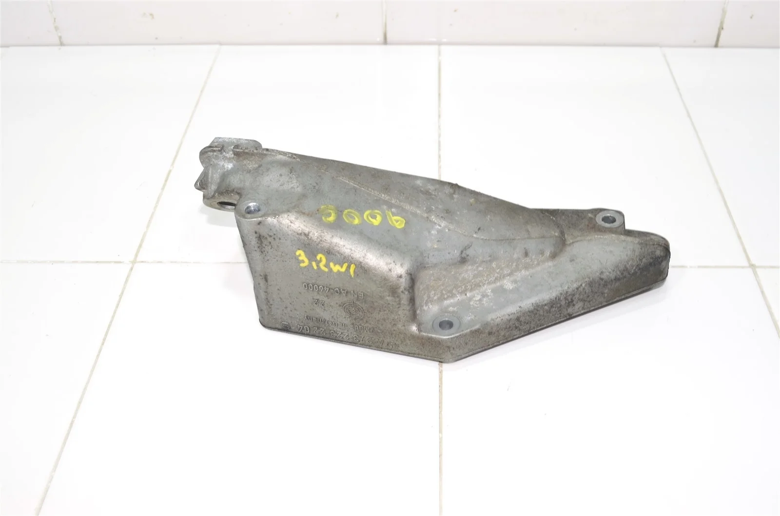 Кронштейн опоры ДВС MERCEDES-BENZ GL-class 2006-2012 A2732232204 X164, левый