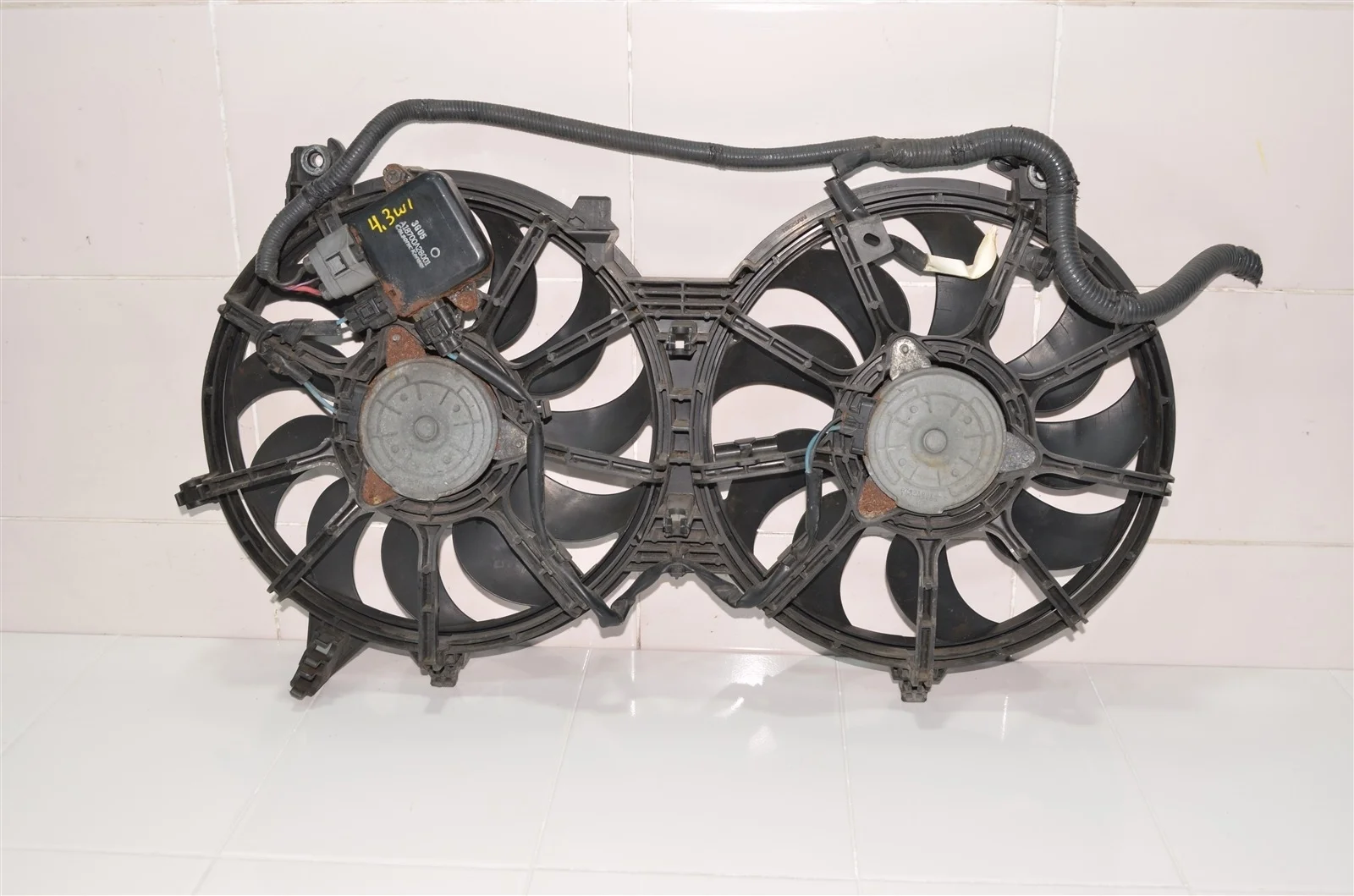 Диффузор в сборе INFINITI EX35 2007+ 21481JK000 J50