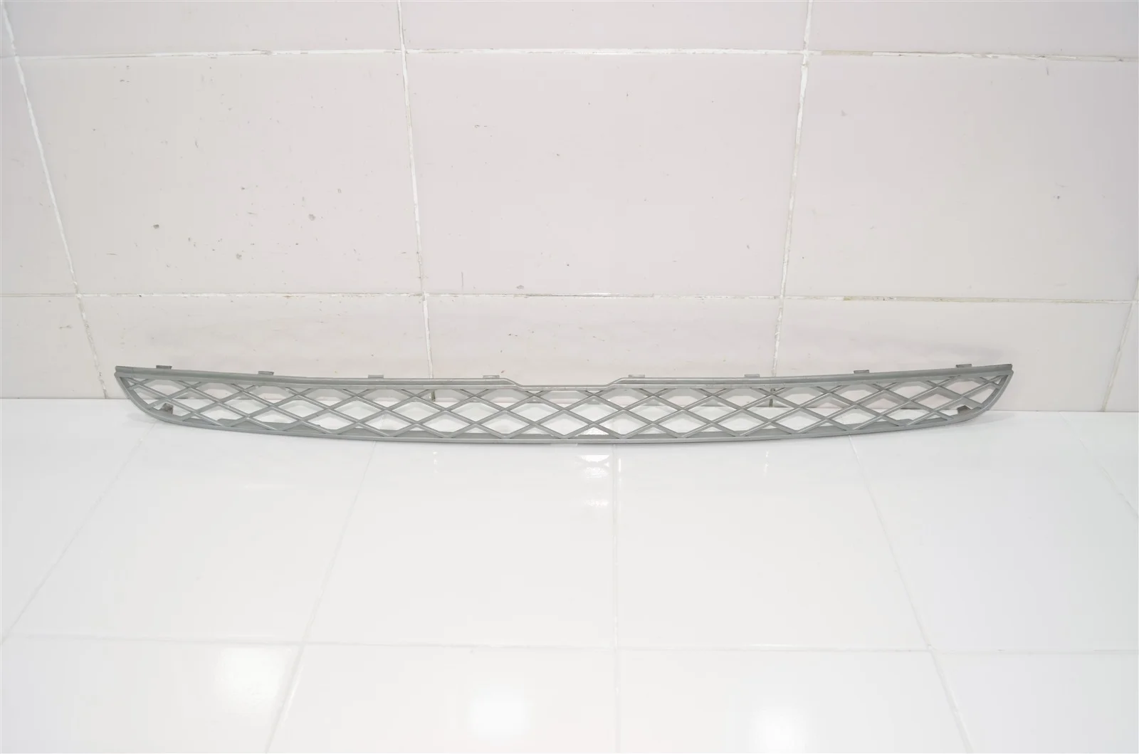 Решетка бампера центральная BMW X5 2006-2010 51117159597 E70