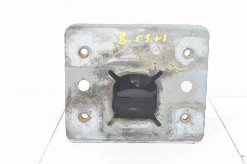 Кронштейн усилителя бампера OPEL MOKKA 2012+ 42357372 J13, передний правый