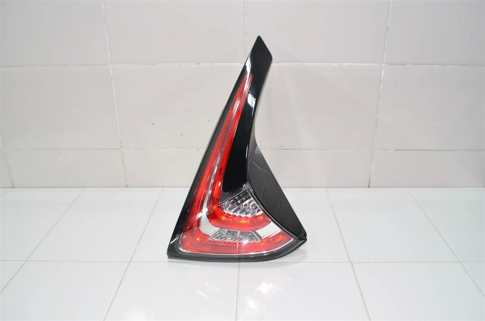 Фонарь NISSAN MURANO 2015+ 265505AA1B Z52, правый