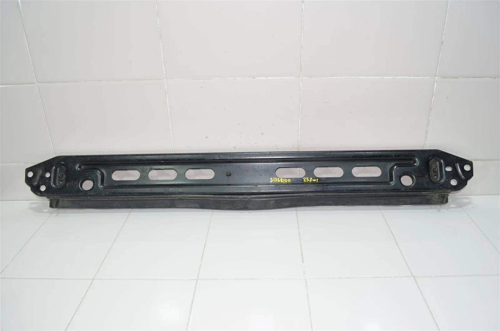 Балка под радиатор VOLVO XC60 2008+ 31368100 DZ