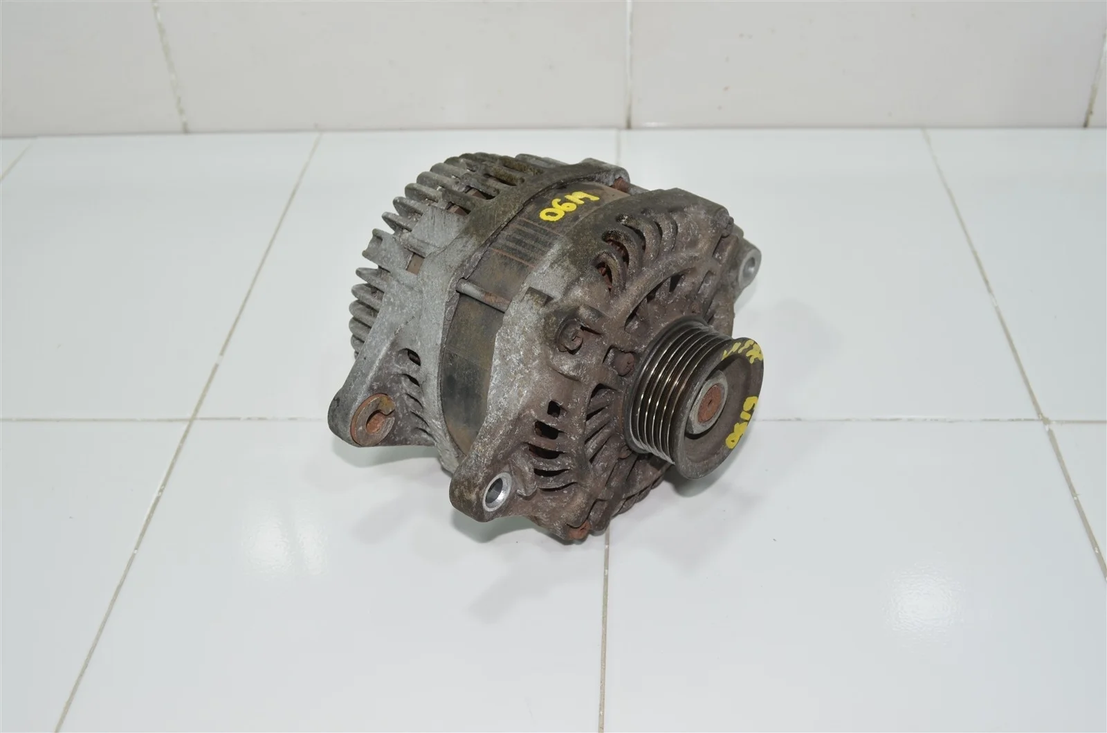 Генератор MITSUBISHI OUTLANDER 2012+ 1800A323 GF