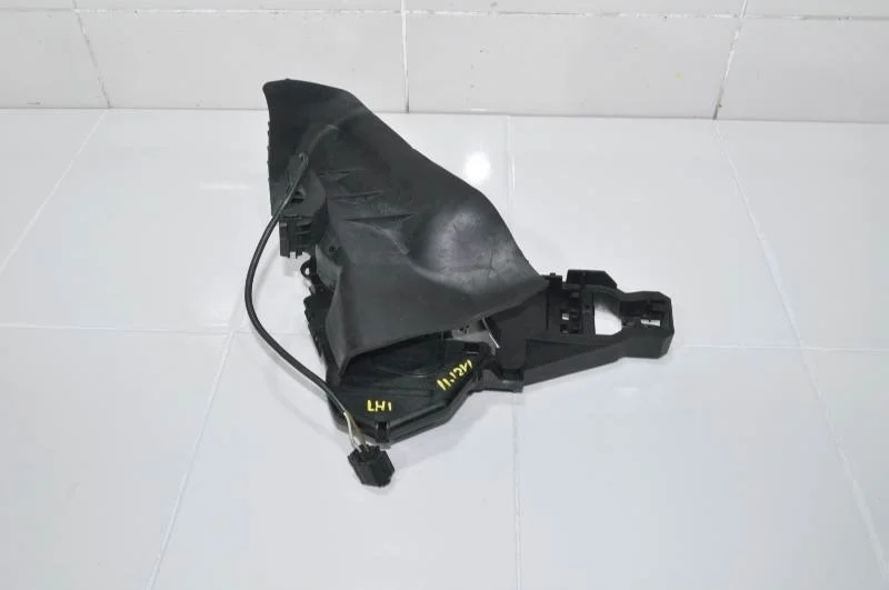 Кронштейн ручки двери MERCEDES-BENZ GL-class 2008 A1647200935 X164, передний левый