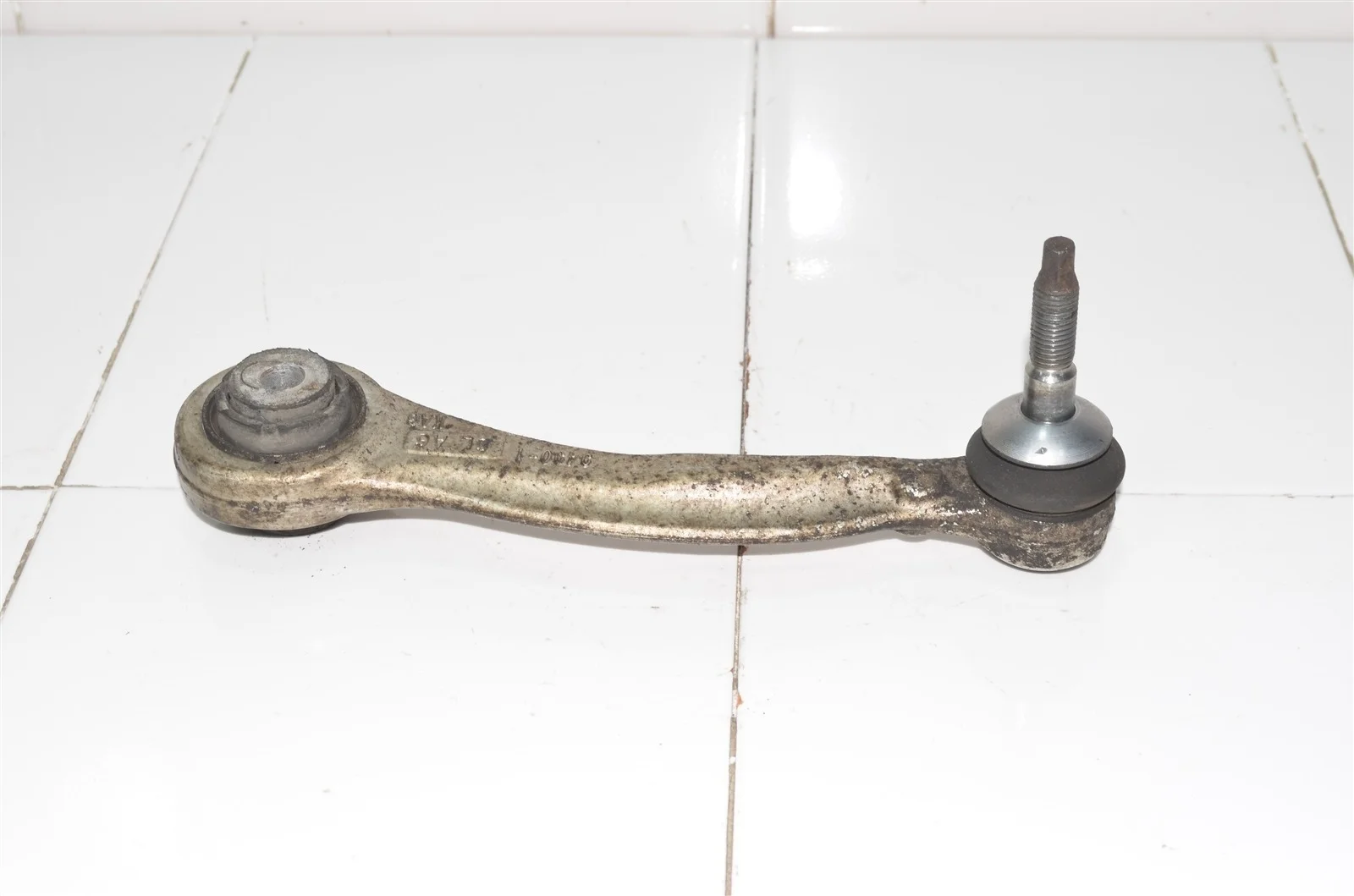 Рычаг верхний BMW X5 2006+ 33326795048 E70, задний правый