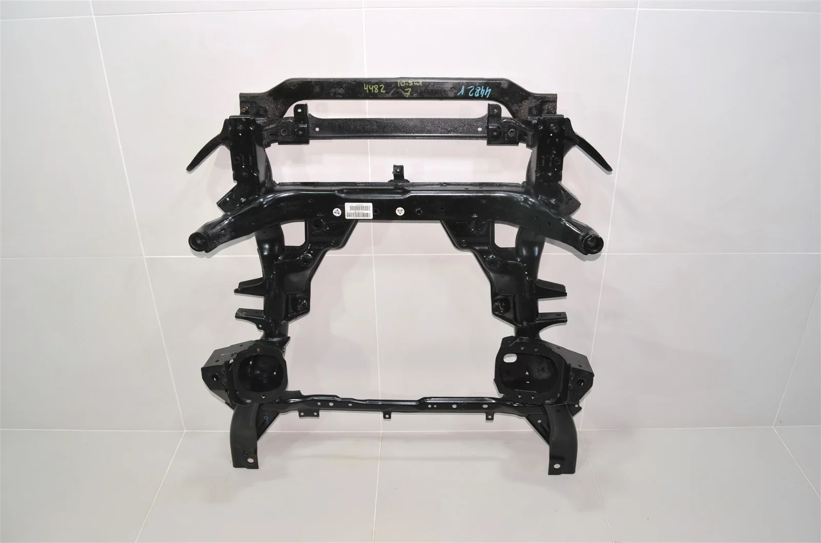 Подрамник BMW X5 2007-2013 31116779357 E70