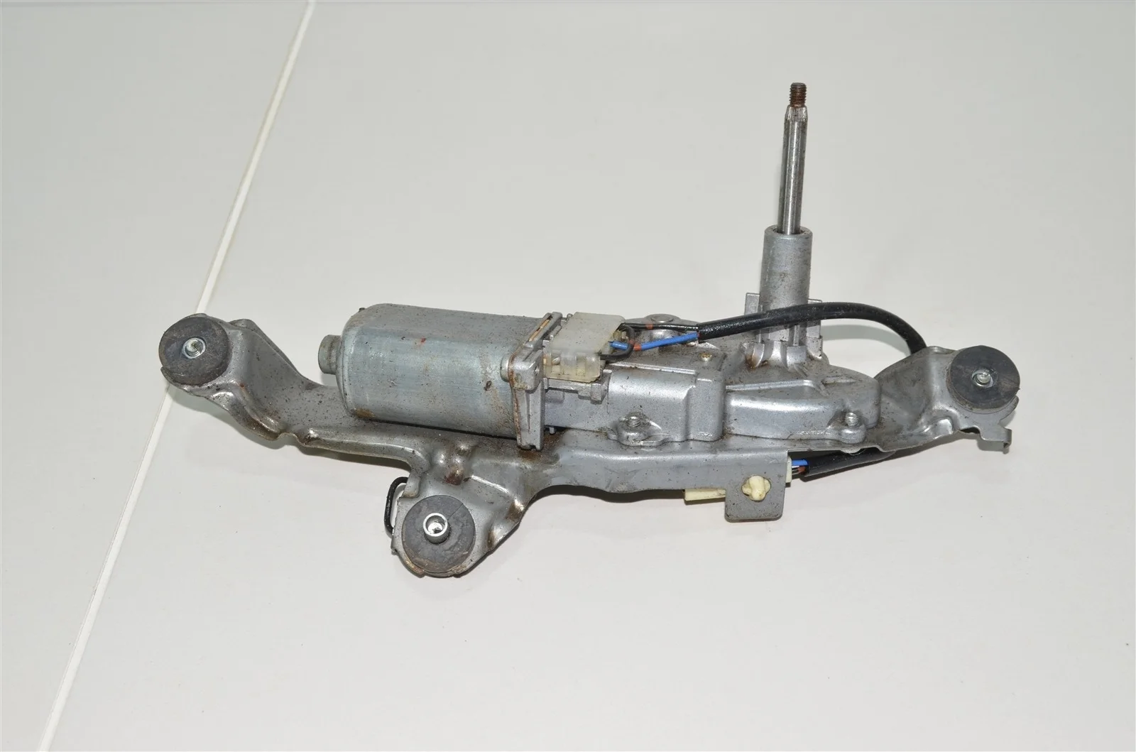 Мотор стеклоочистителя MAZDA CX-7 2006+ EG2167450C ER, задний