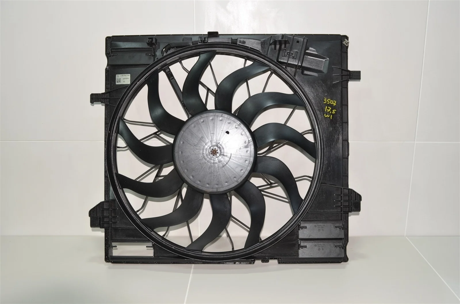 Диффузор в сборе MERCEDES-BENZ GL-Class 2012+ A0999067100 X166