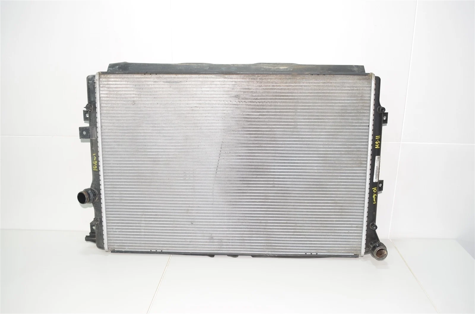 Радиатор ДВС VOLKSWAGEN TIGUAN 2015 5N0121253P 1 2.0L CCZD