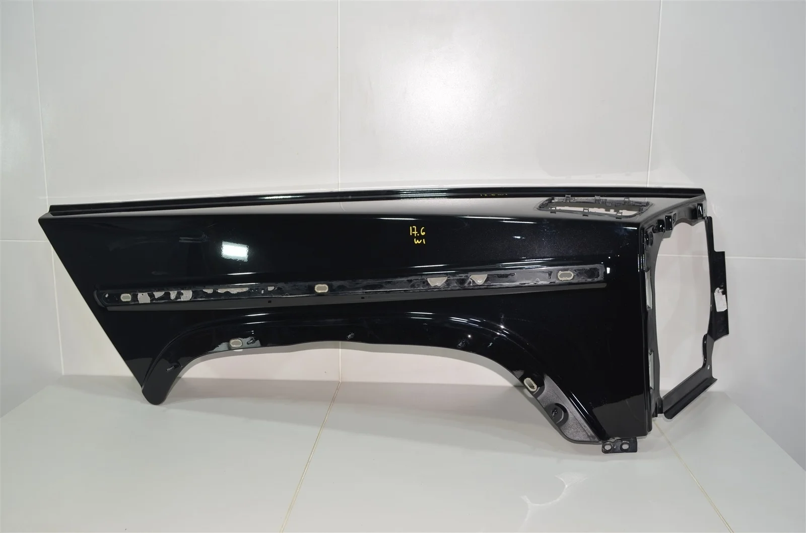 Крыло MERCEDES-BENZ G-CLASS 2018+ A4638808802 W463, переднее правое